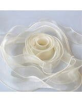 lenta-organza-s-leskoy-kremovyy-4-sm-image-1